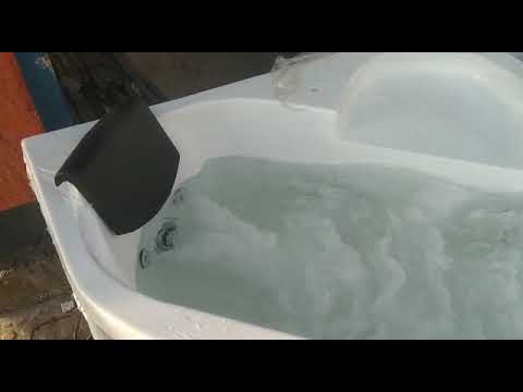 Ceramic Jacuzzi Bathtub