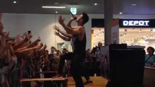 Luca Hänni & Christopher S Live " I Can't Gent No Sleep"