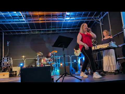 Nicole Scholz & Band LIVE