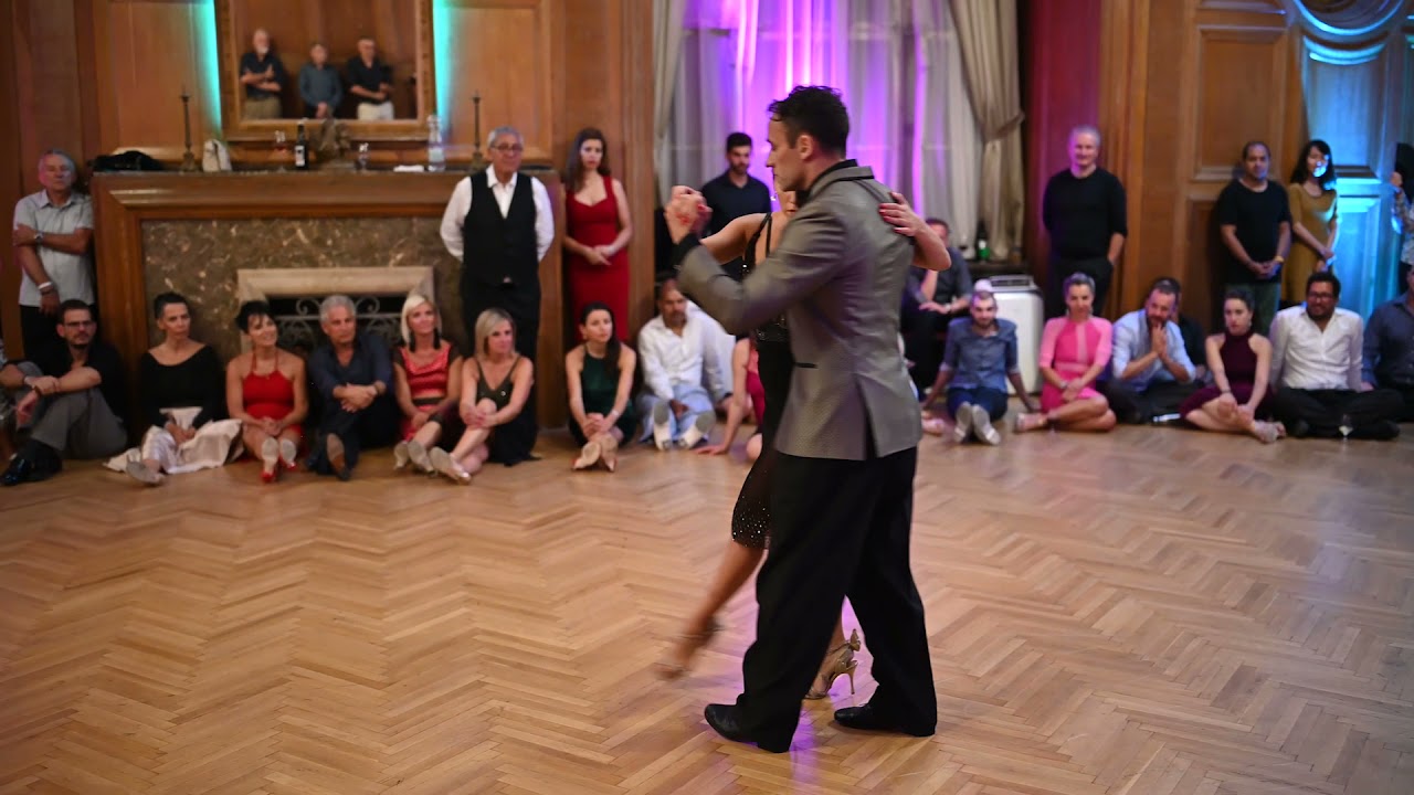 Video thumbnail for Maximiliano Cristiani & Antonella Terrazas  @El Sabor de Hungría #3