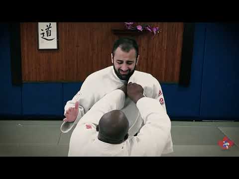 GOKYO - Clip 088 : Tsukkomi-jime — judo technique demonstration