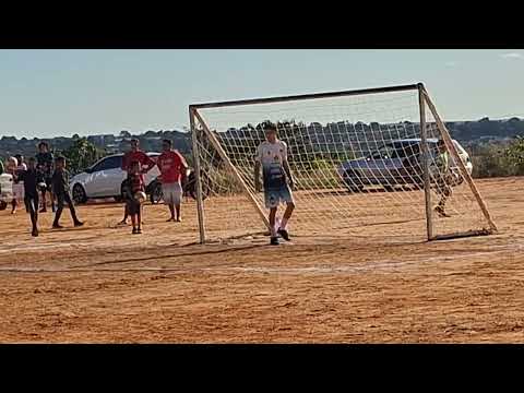 Cobranças de pênaltis no campeonato terrão de Santa Rita do Araguaia Goiás _ junho 2026.
