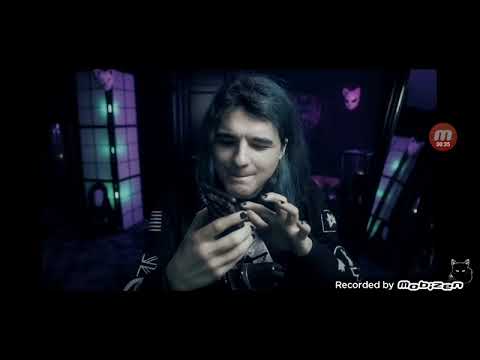 Kyo ruft die Scp Foundation an