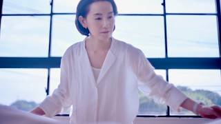 【篠原ともえ、別人級の美しさ】ものづくりに真摯に向き合う姿／ちふれ化粧品 AYAKA CM＋メイキング