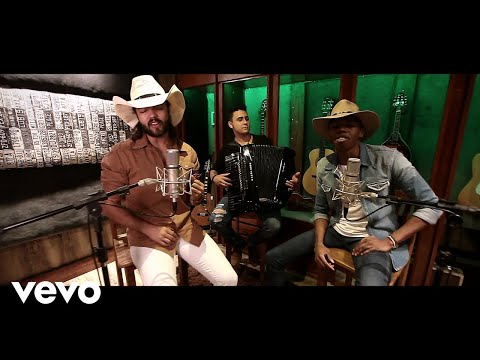 Lucas Reis & Thácio - Casal Arrumado