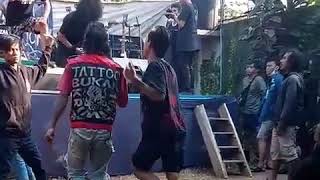 Download lagu Limpung total distortion #3 mp3 Download lagu Limpung total distortion #3 mp3