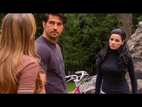 Cuidado con el Ángel | Amador le dice a Marichuy toda la verdad sobre Ana Julia y su hijo