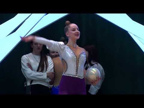 Будзинська Анастасія 2006 мяч