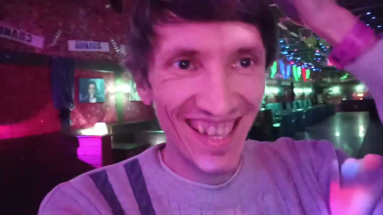 Сходил в три ретро-клуба