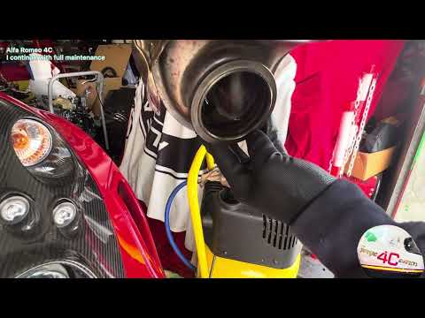 Alfa Romeo 4C I continue with full maintenance