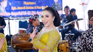 Download lagu TRENYUH - PANGGODHANING KATRESNAN - ROJENG - KANGENING ATI - RORO JONGRANG - GARWONE WONG LIYO mp3 Download lagu TRENYUH - PANGGODHANING KATRESNAN - ROJENG - KANGENING ATI - RORO JONGRANG - GARWONE WONG LIYO mp3