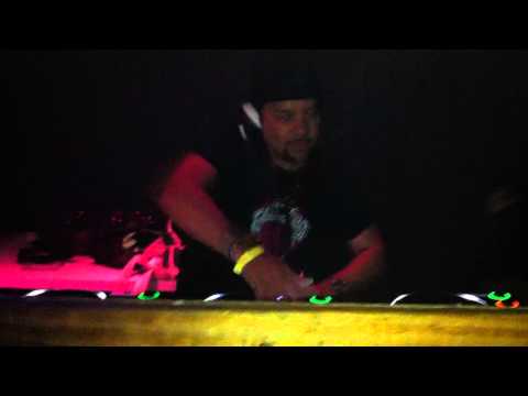 Lil Louie Vega LIVE in Philadelphia (DJ Razor Cut Ramon's Videos)