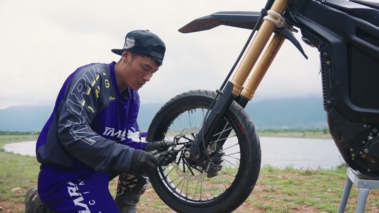 KOMODO + Super Motor Tire Kit = Faster?😎