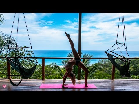 Peaceful Yoga Workout ♥ Core & Balance | Jane of the Jungle Flow
