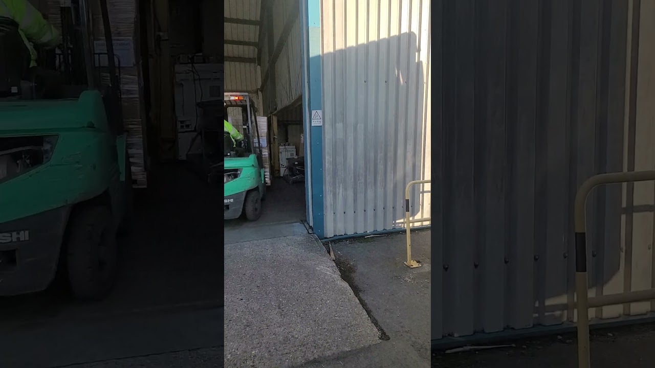 For your same day, urgent and fast delivery contact us.