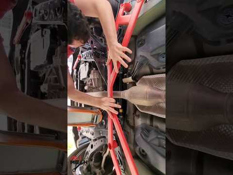 Installing body stabilization strut brace kit #shorts