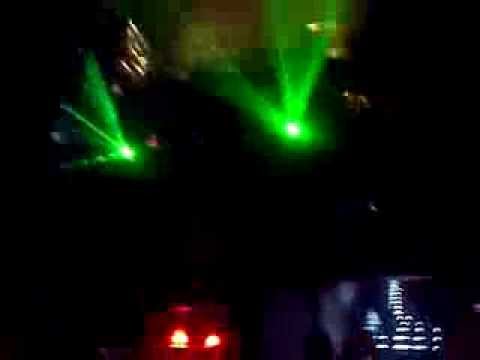 Tujamo & Plastik Funk - Who Live @ Showtek