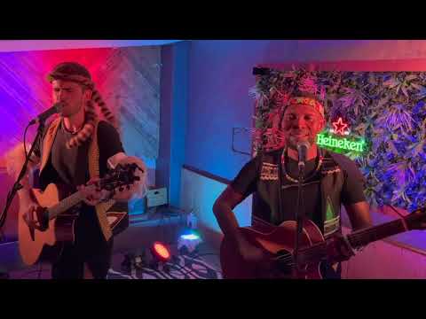 Qadasi & Maqhinga Live @ Cafe Roux: Song 8 We Are Growing