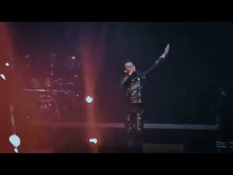 Denden Gonjalez ll search - Di pintu Sepi Live Esplanade singapore ( audio hq )