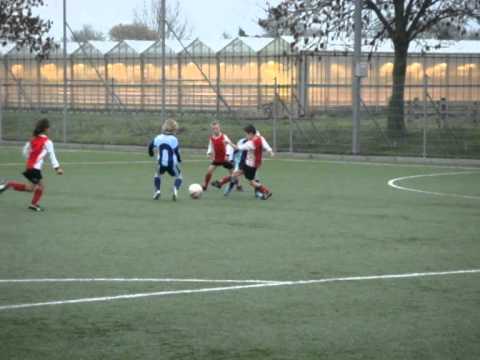 RKAVV F4 TEGEN FORUM SPORT F5