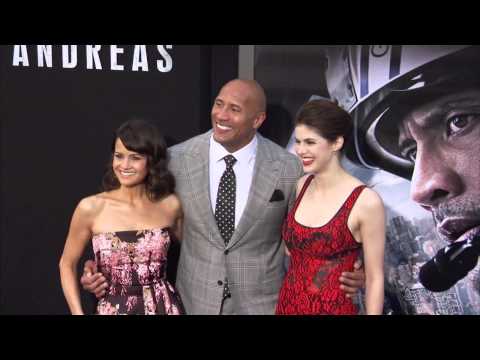 San andreas dwayne johnson alexandra daddario carla cugino amp cast arrive to the world premiere