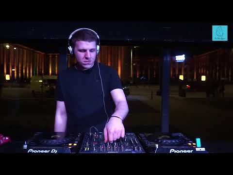 The Blue Oyster: Exation / 27.02 / 18 - 19