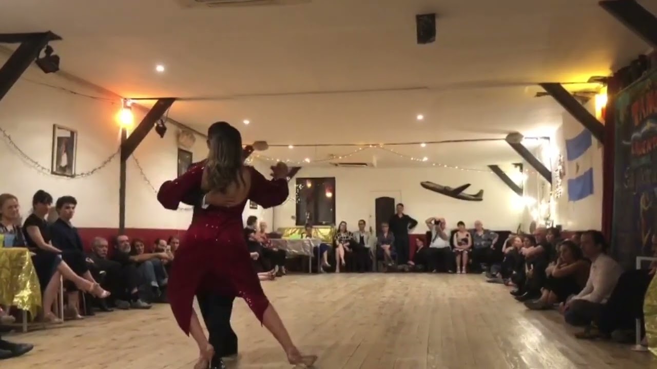 Video thumbnail for Morena Márquez y Lucio Galván à Esta Noche de Luna (Paris) : Démo 3