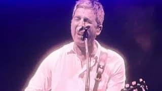 Oasis - Half The World Away - 16/08/2025 - Dublin, Ireland 