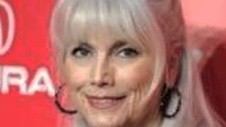 HIGH POWERED LOVE----EMMYLOU HARRIS