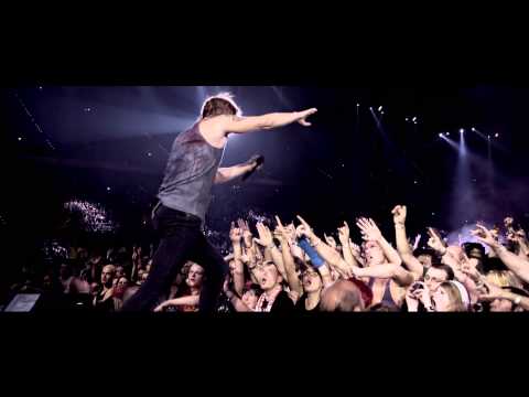 Die Toten Hosen // Helden und Diebe (Live) [Offizielles Musikvideo]