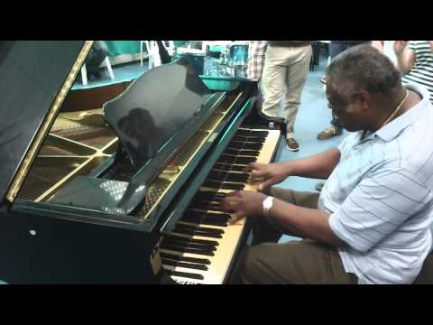 Mulgrew Miller - Old Folks