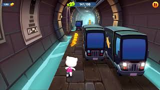 Talking Tom Gold Run 14 (by Outfit7) - Angela VS Raccoon