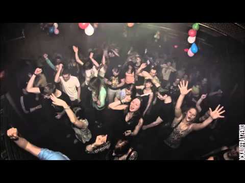 Zak McCoy vs Brian B @ Raw Nuts Night #4 M-Bia Berlin 12-04-2013