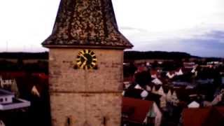 preview picture of video 'Tauben Angriff mit AR Drone 2.0 in Blaufelden am Kirchturm'