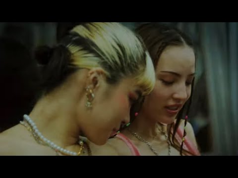 vividboooy - 揺れる［Official Video］