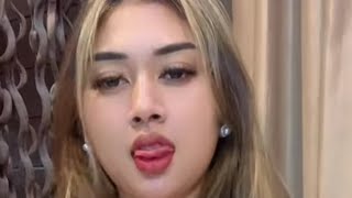 Download lagu Tante montok Sri ayu BIGO live goyang toge bikin tegang mp3