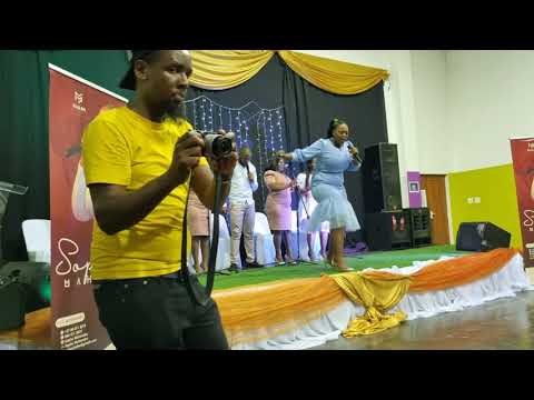 Sophu Mahomba - Yimanini (Live)