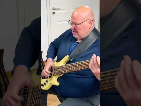 6 String SLAP Bass