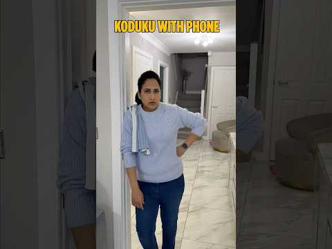 టైమ్‌పాస్ ఫోన్ కాల్ – పెద్ద సమస్య అయింది! || War ఎప్పుడు one side యే | Nandu's World || CRAZY Family