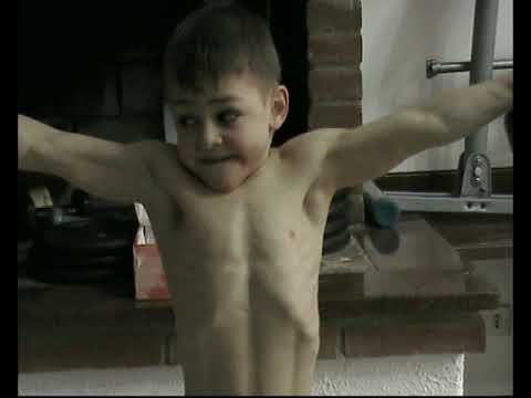 Strongest kid in the world, Giuliano Stroe ,5 years old