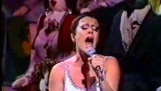 Elis Regina - Como Nossos Pais (Live)