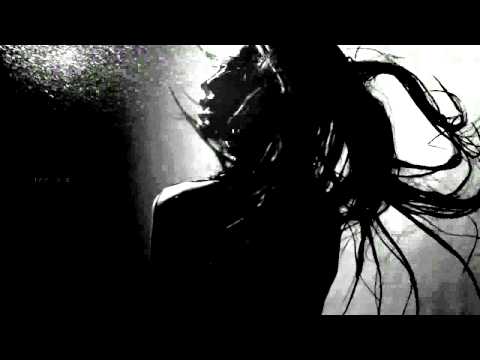 download lagu mp3 mp4 Diamond Black Hearted Boy, download lagu Diamond Black Hearted Boy gratis, unduh video klip Diamond Black Hearted Boy
