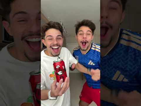 Abrimos a coca-cola premiada que grita GOL quando abre 😱🎉