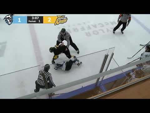 Jonny Lambos vs Connor McClennon
