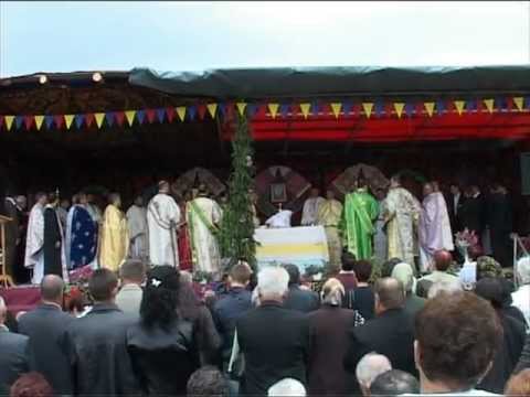 Sfinţirea Bisericii. Orosfaia - 30 Mai 2010 (6)