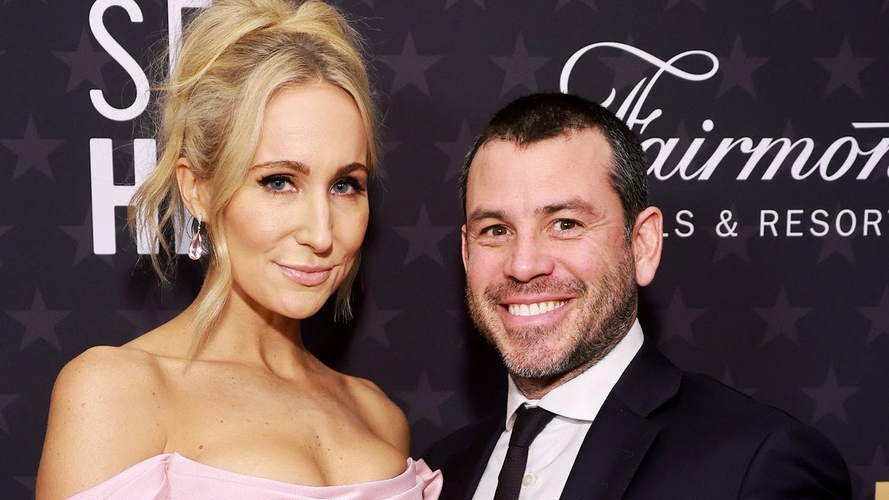 Nikki Glaser Boyfriends List (Dating History)