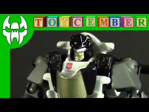Toycember 4: Legends Groove