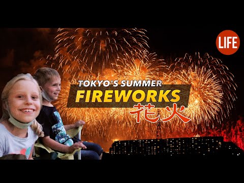 Watch Tokyo's Summer Fireworks with the Reutters | Life in Japan Episode 171