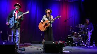 Kelley Mickwee &amp; Colin Brooks - Geislingen Rätsche 6. Mai 2017 complete Show