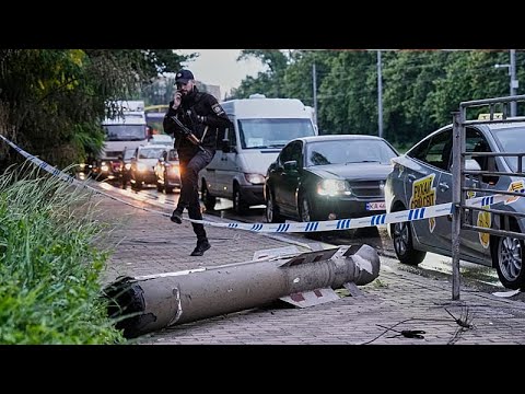 Video Thumbnail: Ukraine: Kyiv under fire again as russian strikes send residents into shelters